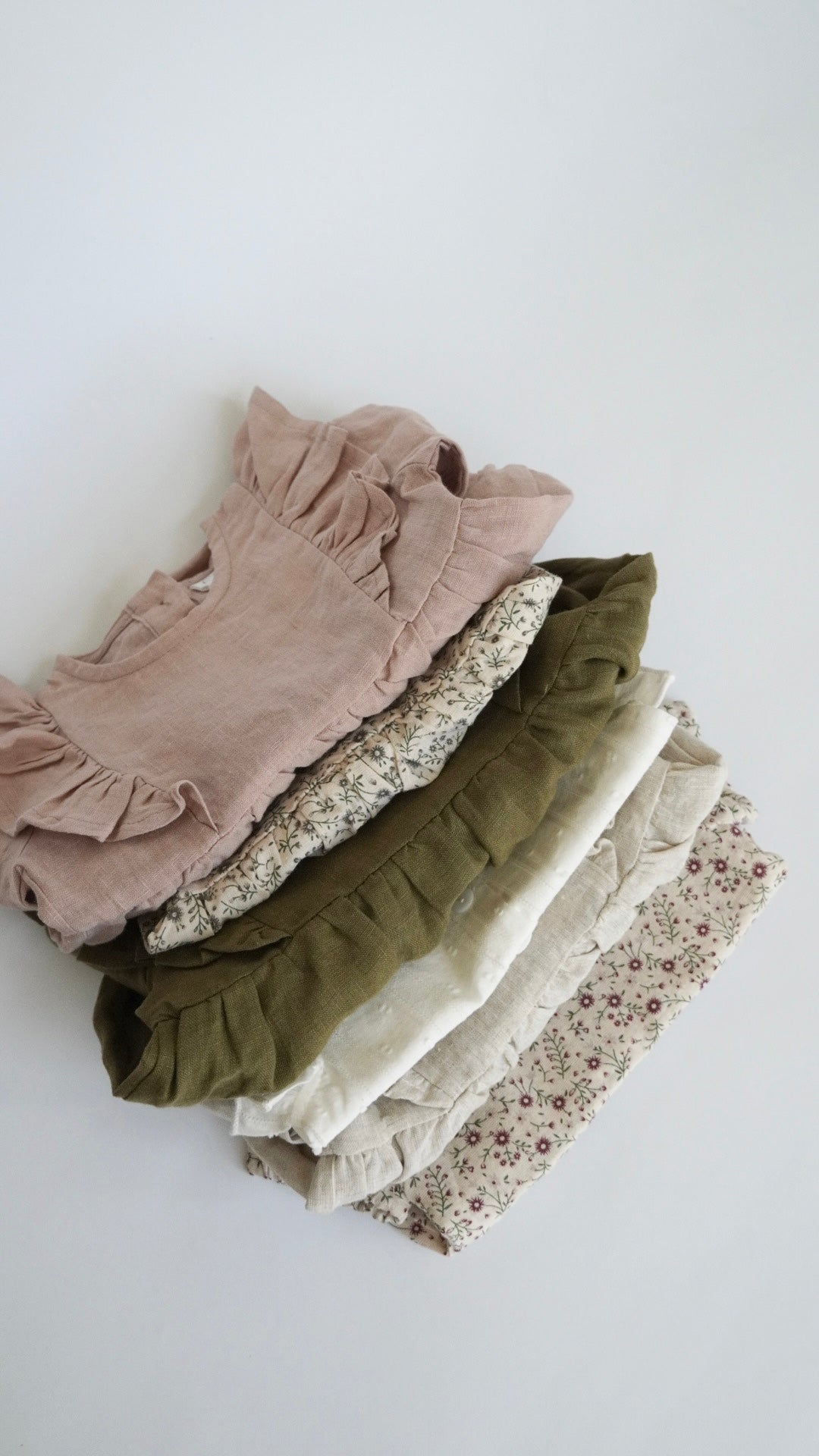 Linen apparel