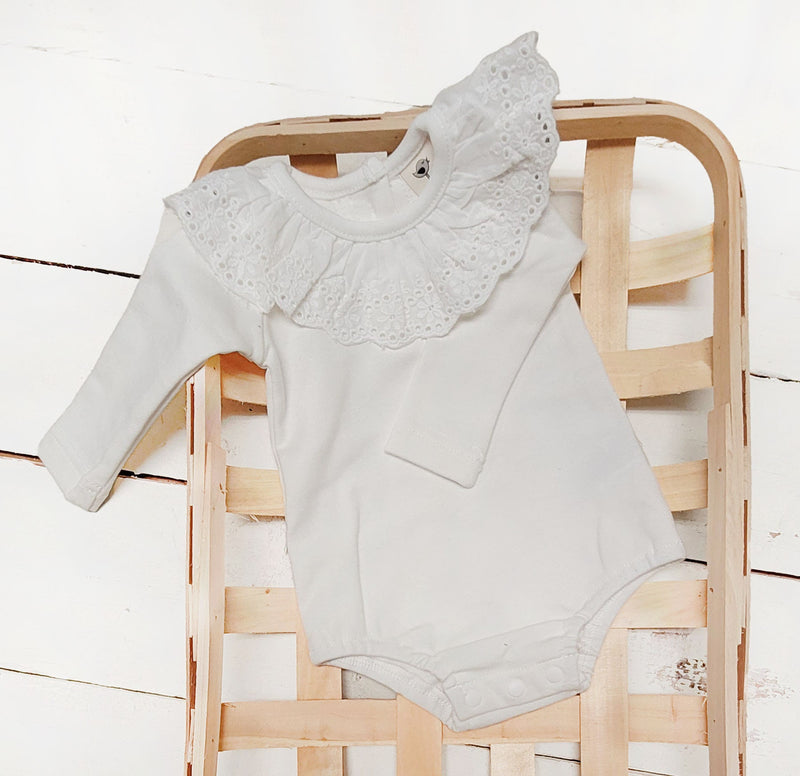 Baby Ruffle Collar White Long sleeve onesie